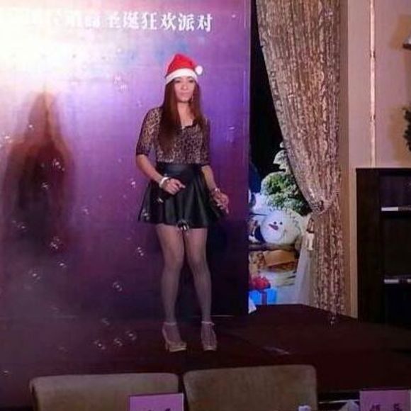 Meet your Posher, Ana - Picture 1 of 1